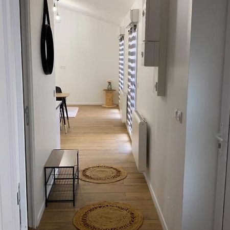 Logement Proche De L'Aeroport Cdg Et Parc Des Expo Tremblay-en-France エクステリア 写真